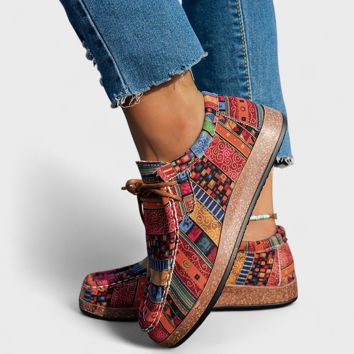 SERYPHINA | ORTHOPAEDIC LACE-UP SHOES