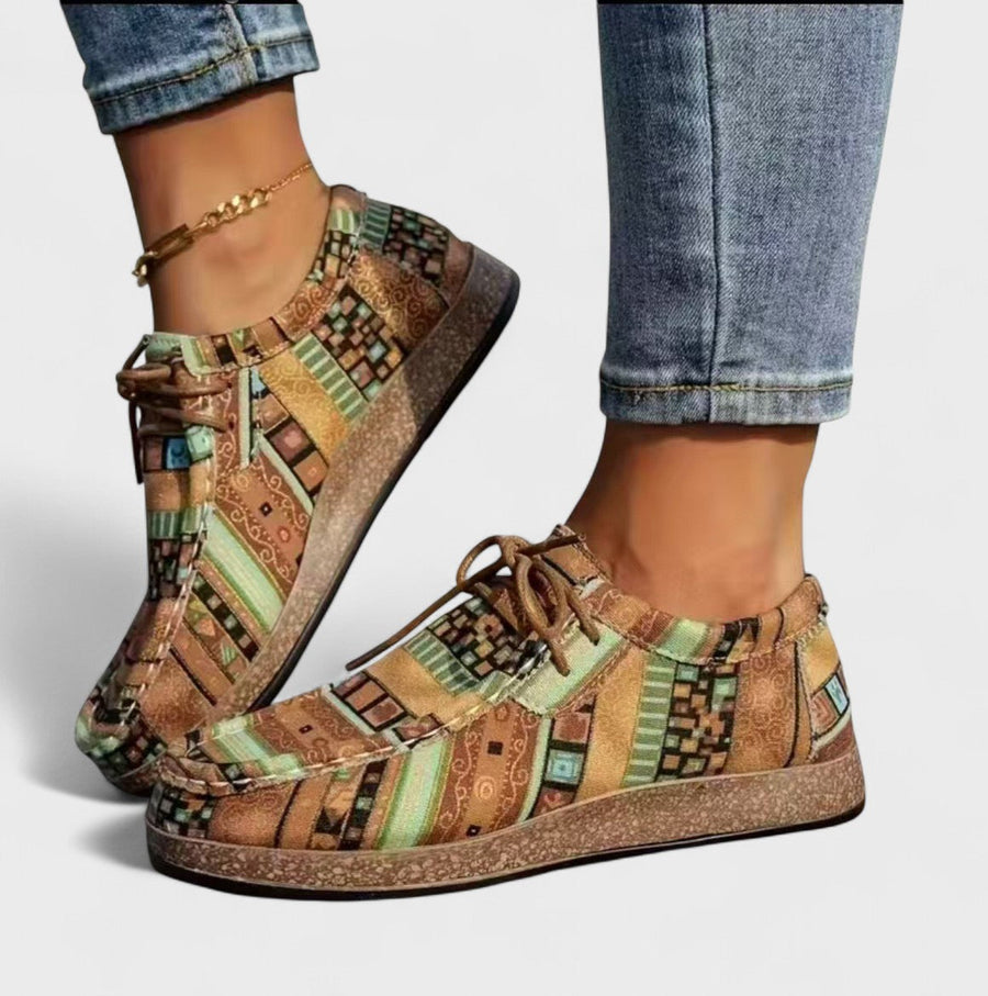 SERYPHINA | ORTHOPAEDIC LACE-UP SHOES