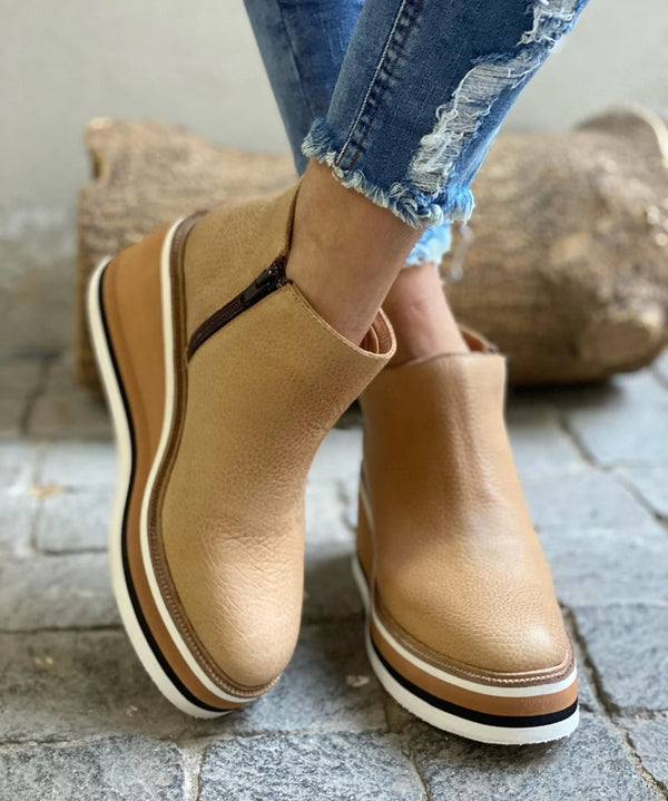 HANNAH | WEDGE ANKLE BOOTS WITH SIDE ZIP